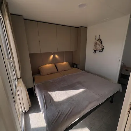 Holiday home Mobile Eneliasunhouse Na Moru Sveti Petar (Zadar)