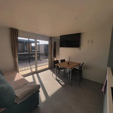 Mobile Eneliasunhouse Na Moru Holiday home *